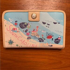 Spartina 449 “Down Tha Shore” Sea Islands Snap Wallet – Coastal Map Print